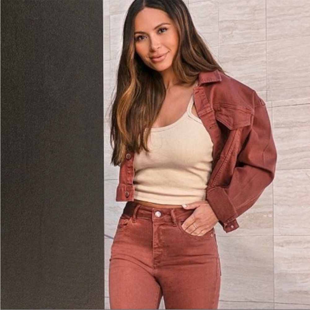 Cropped Denim Jacket - Picture 2 of 8